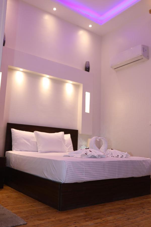 New Midtown Hostel Cairo Exterior photo